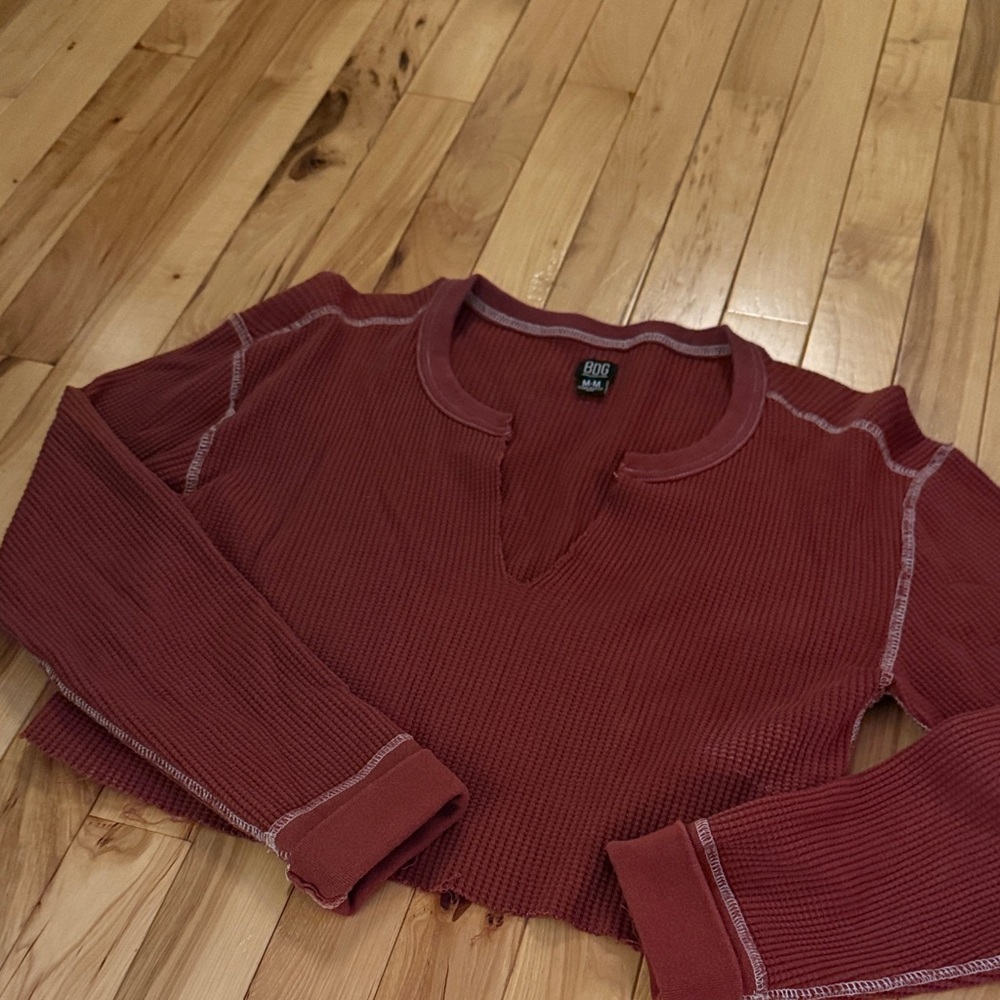 BDG cropped waffle crew neck | Size M